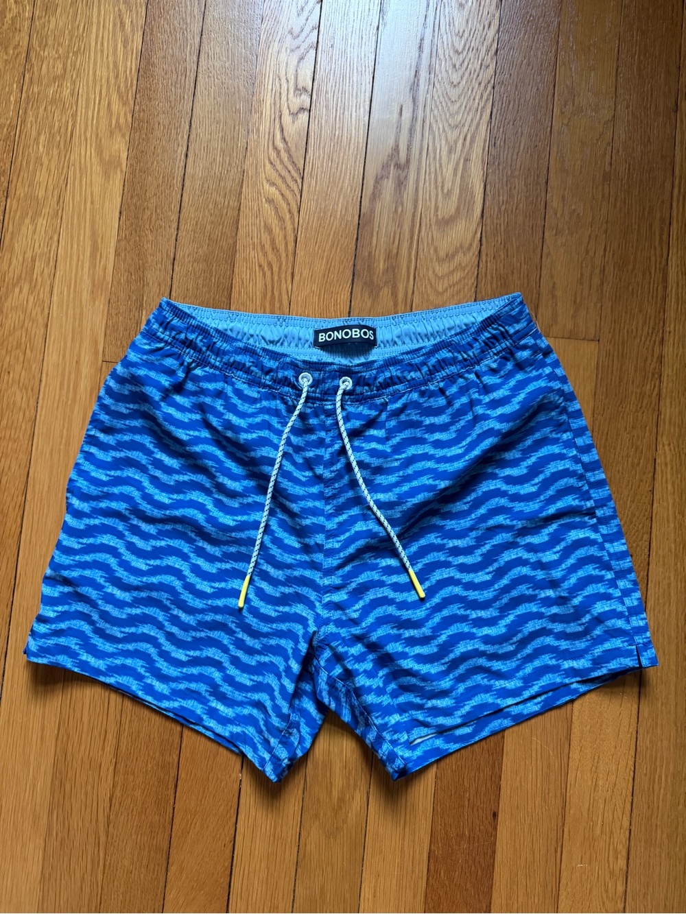 Men's Bonobos Blue Wave Print Swim Trunks, Small